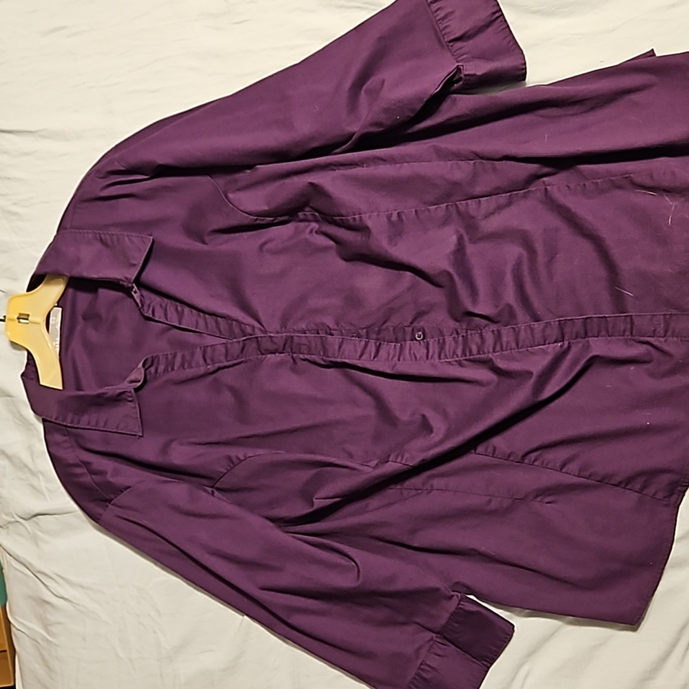 Lee 3/4 length sleeve button down shirt